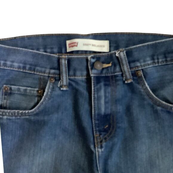 Levis 550 Relaxed Fit Women’s Jeans Straight Leg Pant Size 16 Reg 28” x 28” - Picture 2 of 6